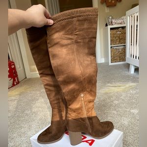 SODA Knee High Brown Suede Boots